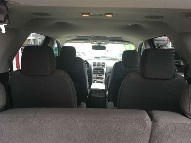 GMC Acadia 2011 photo 10